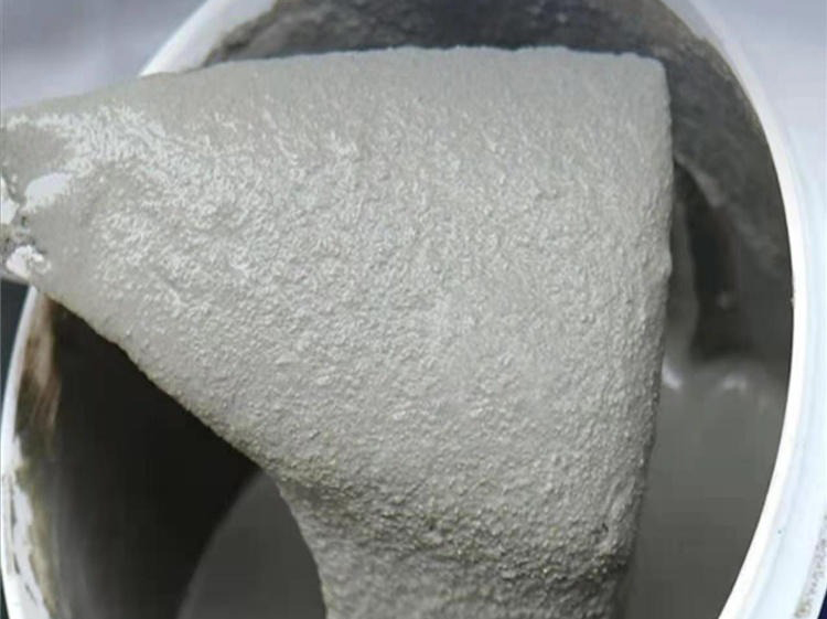 丙乳砂漿的配合比例應(yīng)如何嚴(yán)格控制？